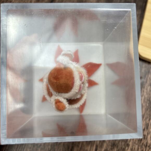 Vintage Christmas Santa Claus Rotating Music Box Santa Clause Coming to Town - Picture 10 of 11